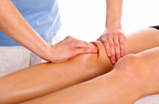 Massage bei Arthrose des Kniegelenkes